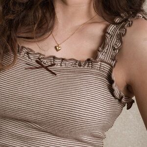 ISO Julia Tank | Neuflora